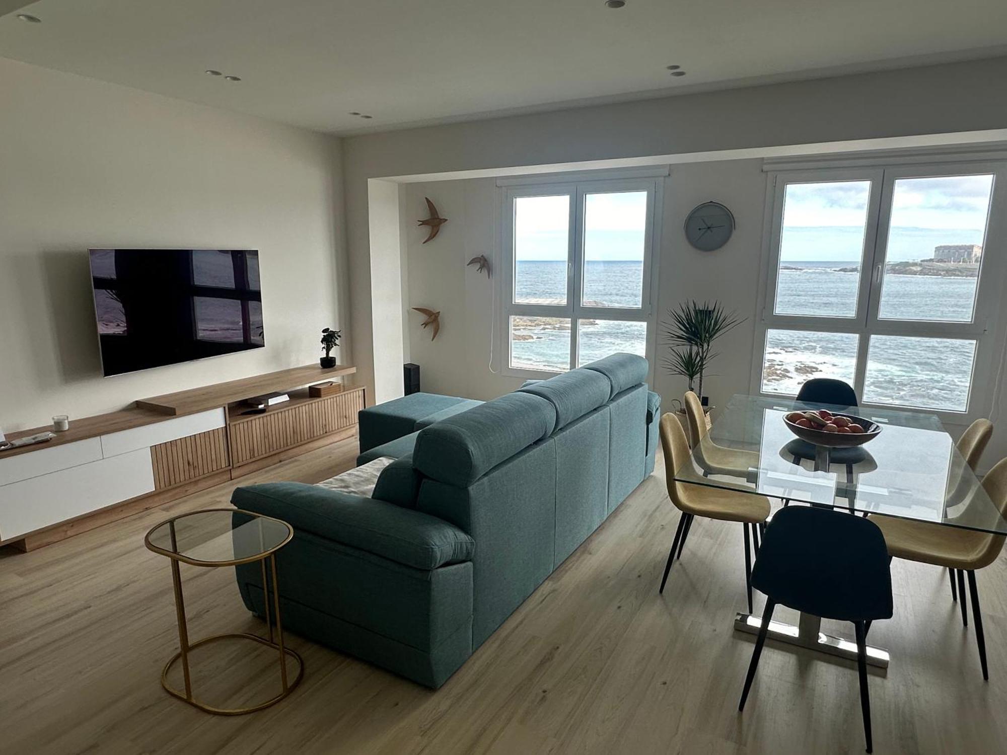 Piso Con Vistas A La Playa De Riazor Apartment A Coruna Bagian luar foto